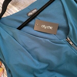 Sleeveless City Chic XL/22 Teal Front Zip Dress